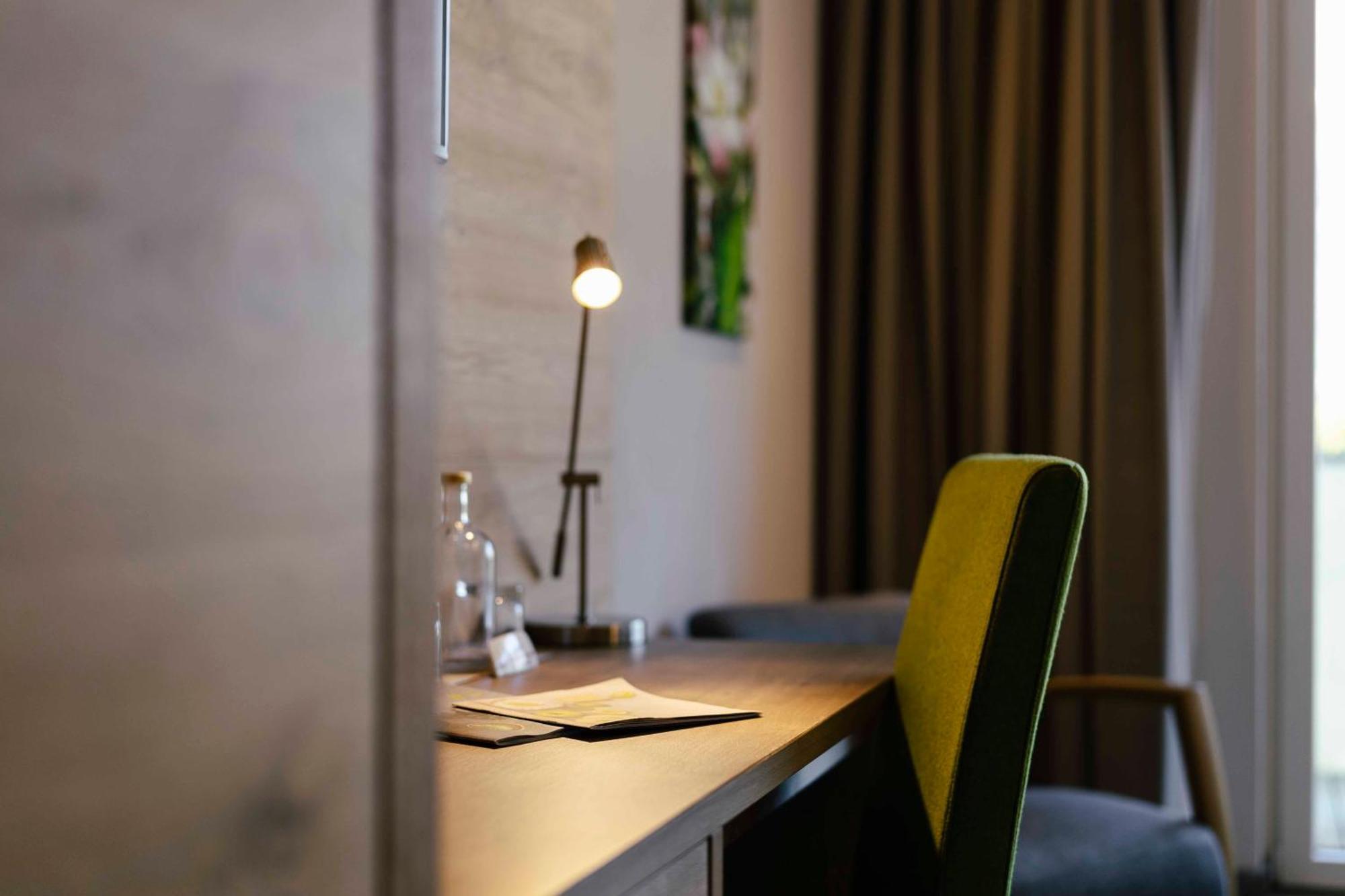 Hotel Pfeiss Lana Zewnętrze zdjęcie