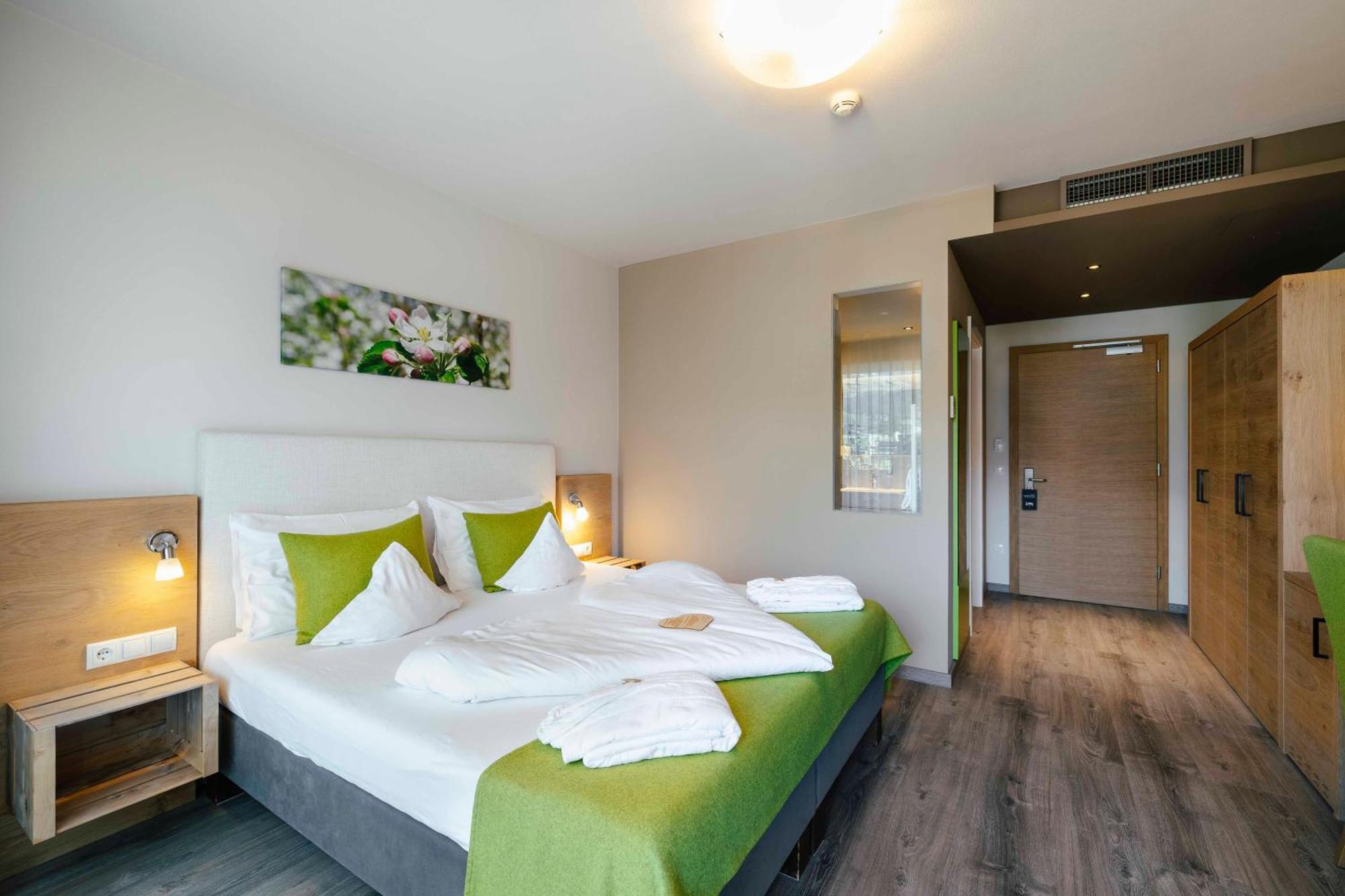 Hotel Pfeiss Lana Zewnętrze zdjęcie