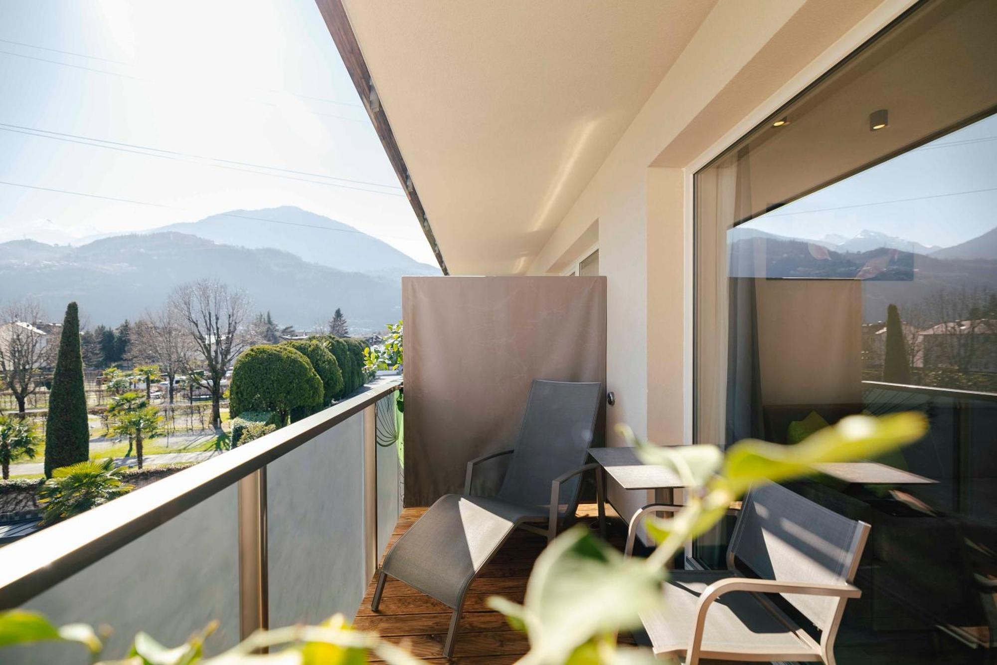 Hotel Pfeiss Lana Zewnętrze zdjęcie