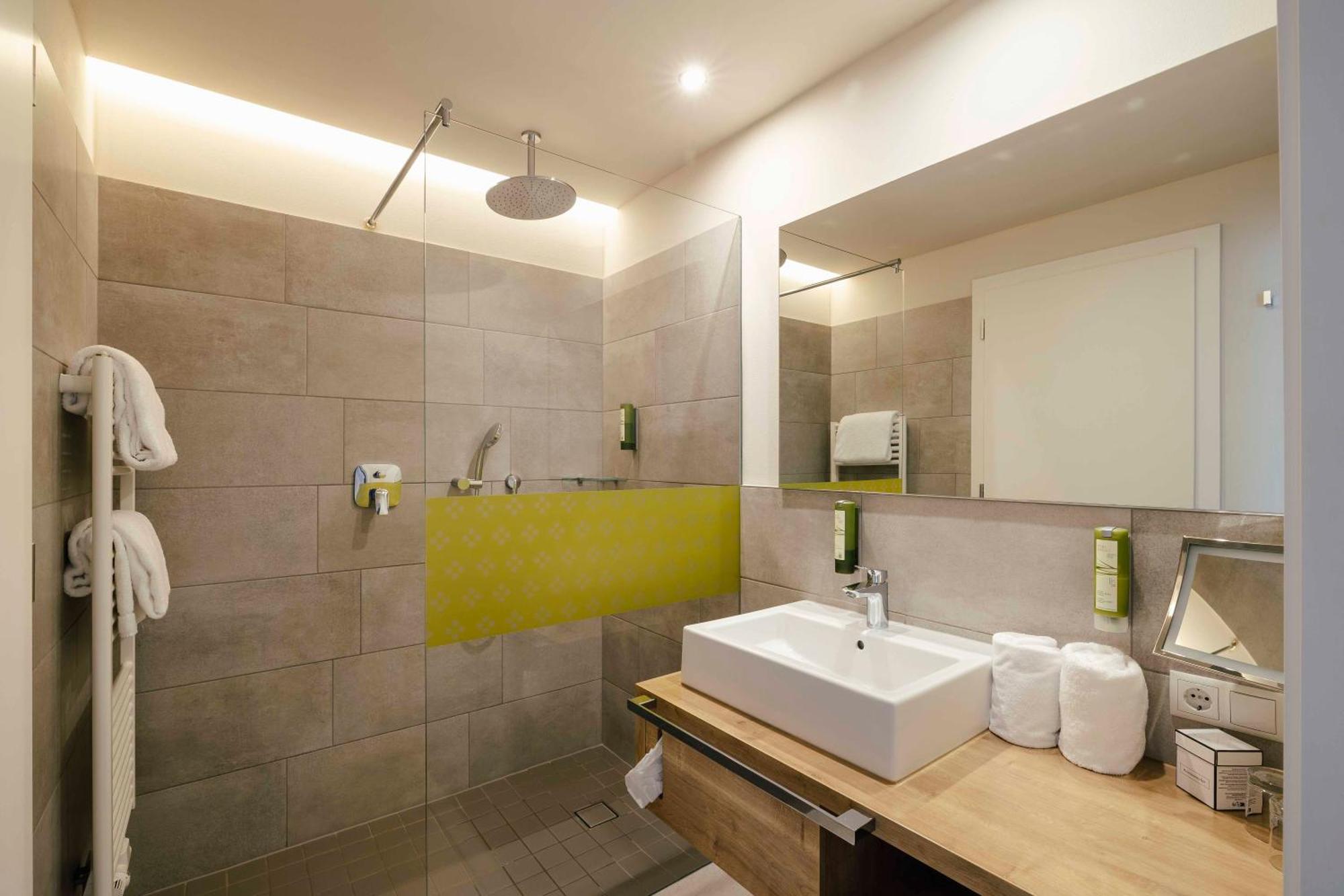 Hotel Pfeiss Lana Zewnętrze zdjęcie